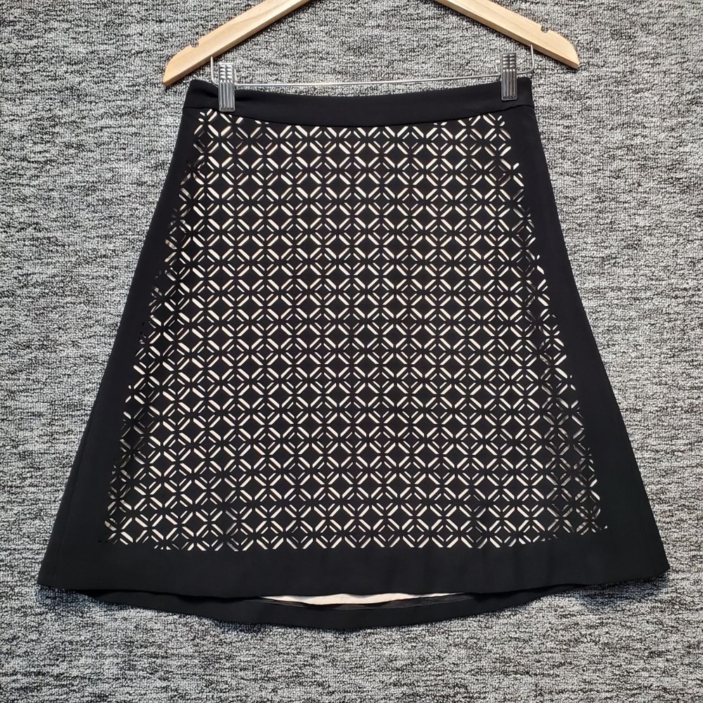 WHBM Swing‎ Skirt Womens 2 Black Laser Cut Geometric A Line Mini Elegant Chic